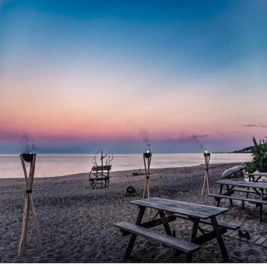 Palauma Plage ซารี โซเลนซารา ภายนอก รูปภาพ